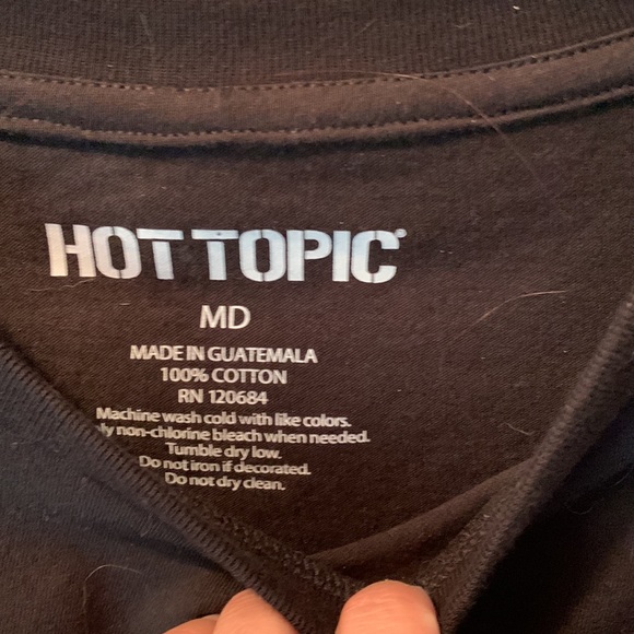 Hot Topic crop T. Natures Magic size M. EUC - Picture 3 of 5